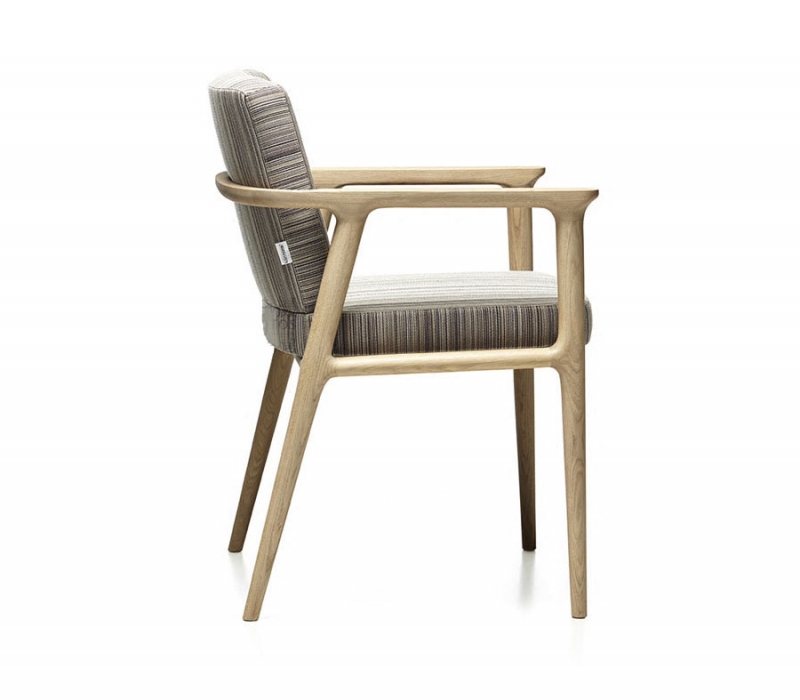 北欧简约实木布艺餐椅