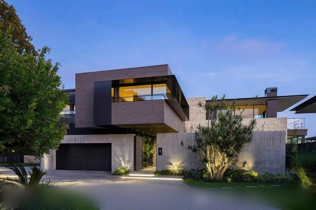 500平方现代质感精致别墅设计